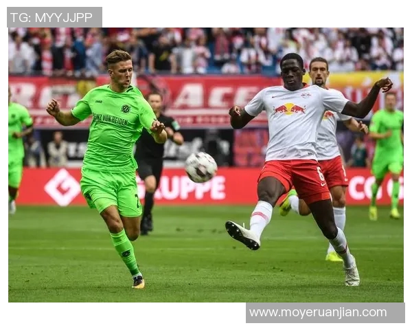 汉诺威队在主场以9比0大胜沙尔克队创下历史性比分震惊足坛